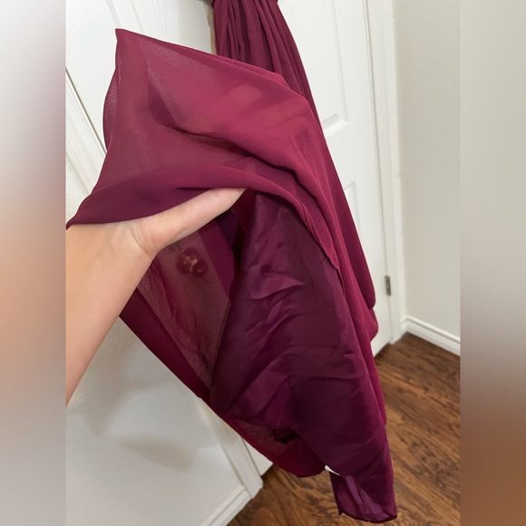Donna Morgan Collection Maroon Evening Gown Size 2 - Picture 9 of 16